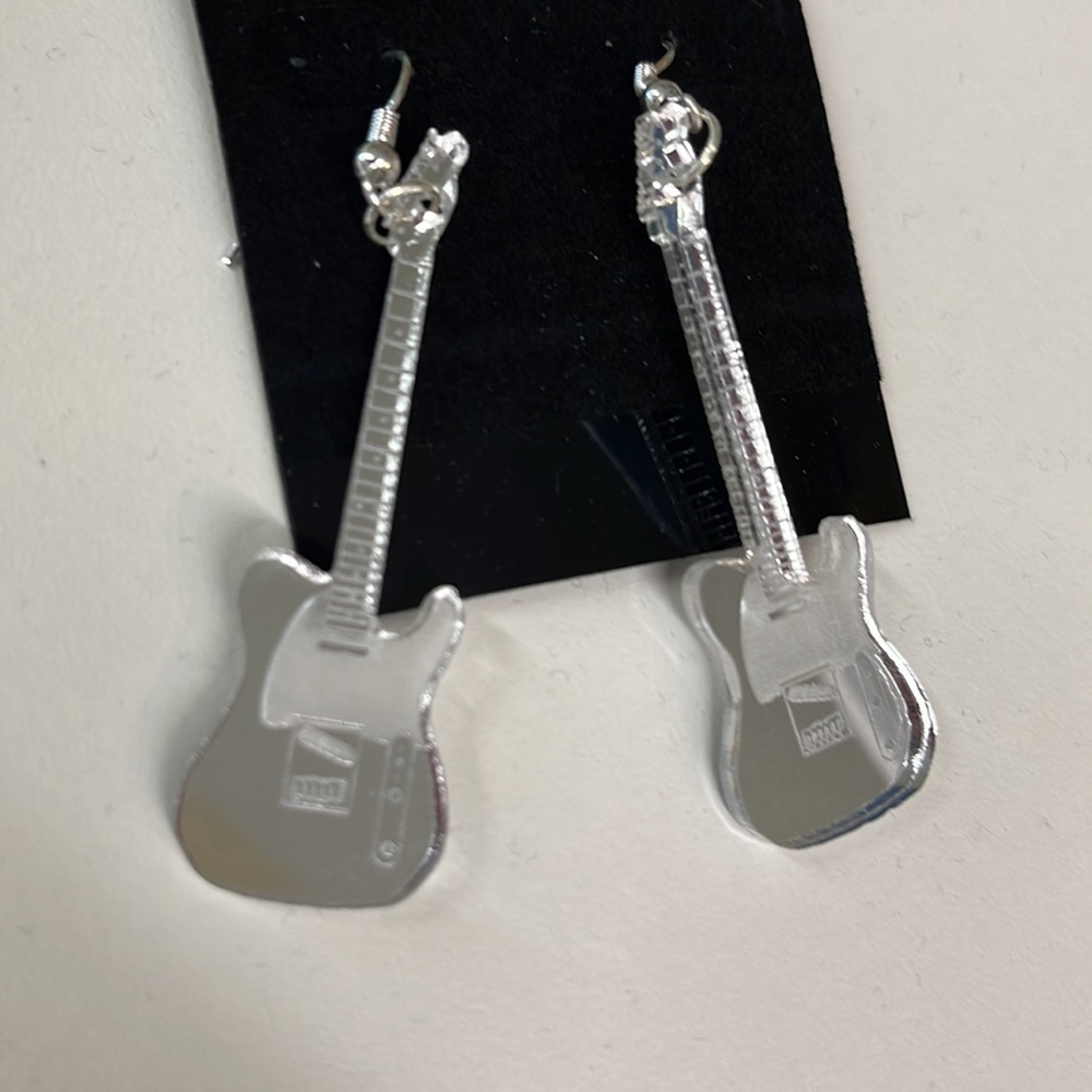 Guitar Shaped Earrings like a Telecaster